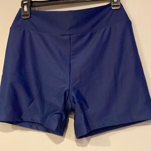 Hapari tummy tuck shorts L